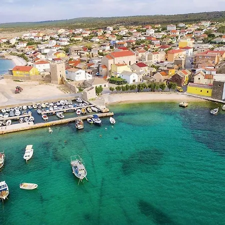 Дом отдыха Opera *