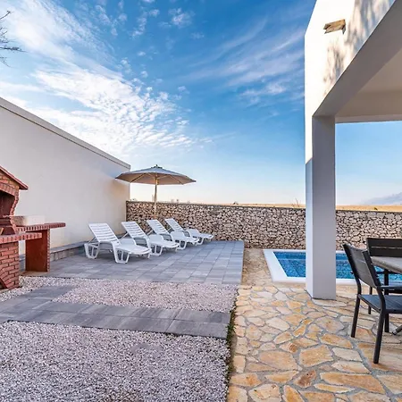 Opera Holiday home